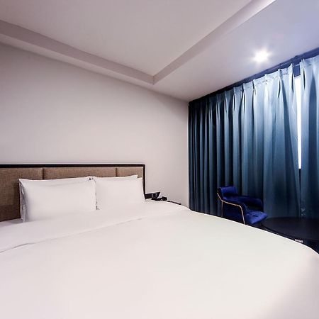 온나 호텔 대연동 부산 Daeyeon Onna Hotel Daeyeon Busan Exterior photo